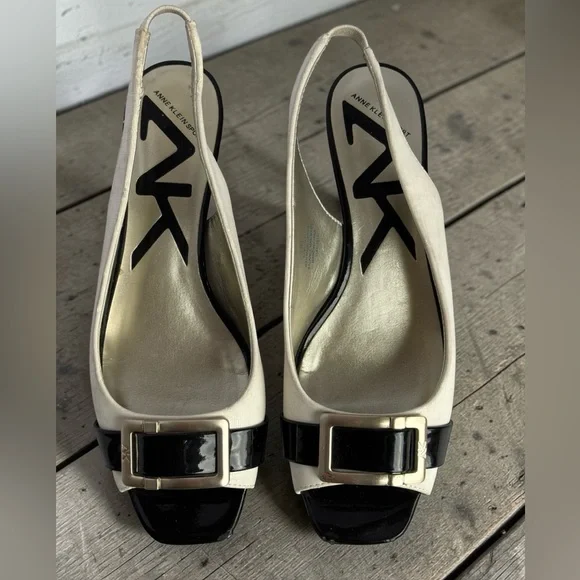 Anne Klein Sport Cream/Black Slingback Peep-Toe Low Heel Pumps - Picture 5 of 9